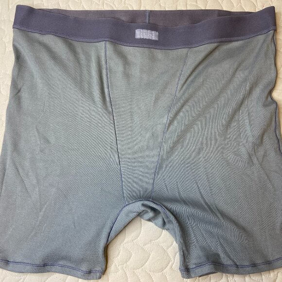 NWOT Skims Boxers - Picture 1 of 2